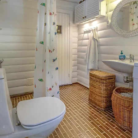 بيت للعطل Four-bedroom In *